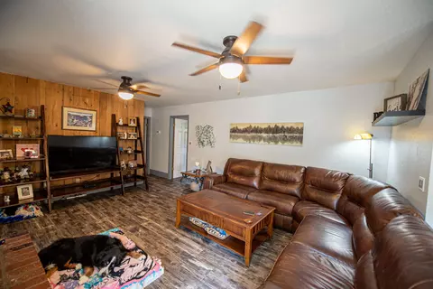 30151 Garces Ct, Tehachapi, CA 93561 photo 32
