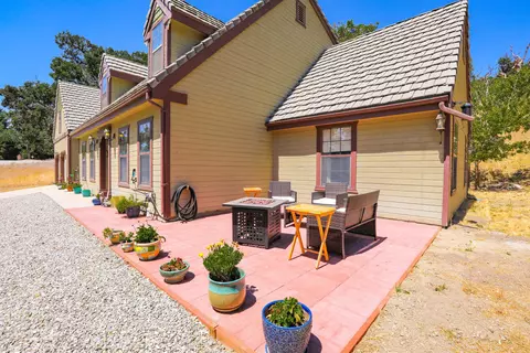 30151 Garces Ct, Tehachapi, CA 93561 photo 7