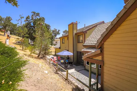 30151 Garces Ct, Tehachapi, CA 93561 photo 14
