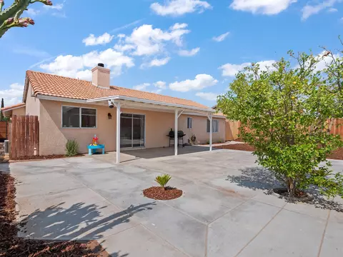 37490 Sheffield Dr, Palmdale, CA 93550 photo 25