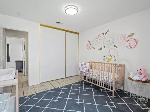 37490 Sheffield Dr, Palmdale, CA 93550 photo 17