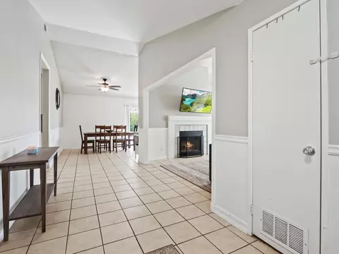 37490 Sheffield Dr, Palmdale, CA 93550 photo 11