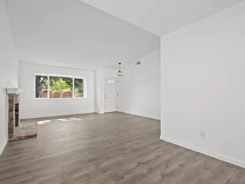 44844 12th St E, Lancaster, CA 93535 photo 6