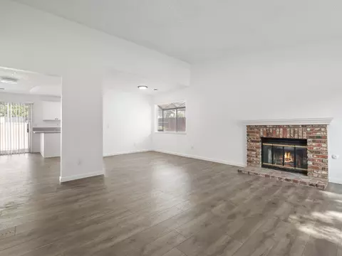 44844 12th St E, Lancaster, CA 93535 photo 3