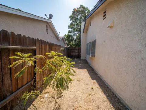 44844 12th St E, Lancaster, CA 93535 photo 22