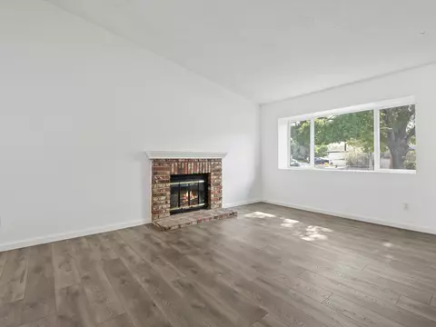 44844 12th St E, Lancaster, CA 93535 photo 5