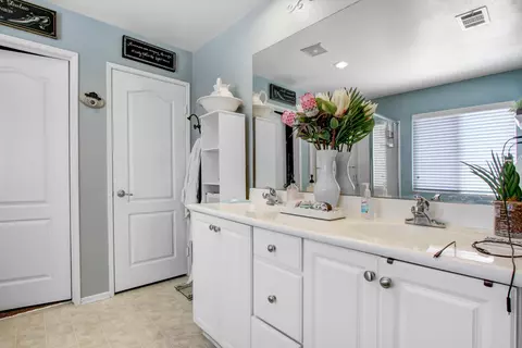 6490 Explorer Way, Palmdale, CA 93552 photo 17