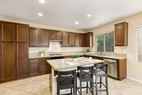36501 Dewdrop Ct, Palmdale, CA 93552 photo 19
