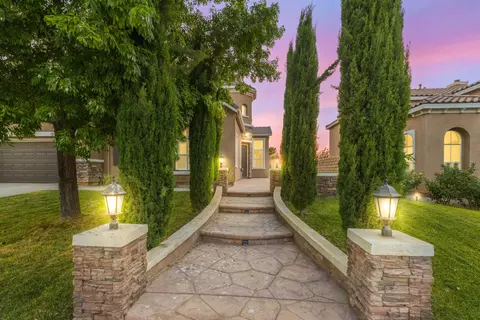 36501 Dewdrop Ct, Palmdale, CA 93552 photo 4