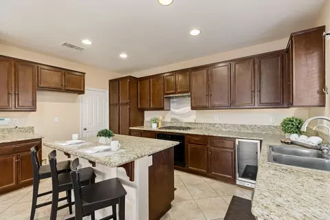 36501 Dewdrop Ct, Palmdale, CA 93552 photo 21