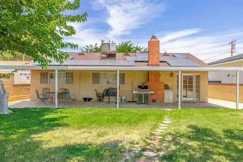 5330 Ave L8 W, Lancaster, CA 93536 photo 7