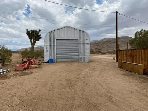 27232 Cahuilla Rd, Apple Valley, CA 92307 photo 5