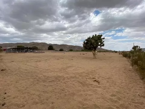 27232 Cahuilla Rd, Apple Valley, CA 92307 photo 62