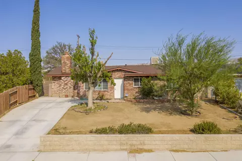 3245 Gregory Dr, Mojave, CA 93501 photo 1