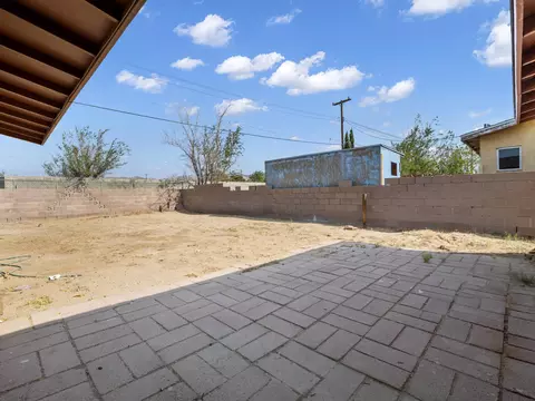 3245 Gregory Dr, Mojave, CA 93501 photo 37