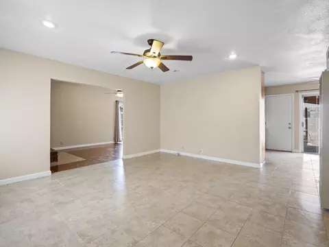 3245 Gregory Dr, Mojave, CA 93501 photo 13