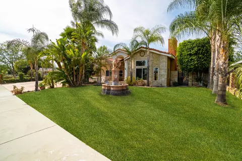 1047 Meda Ave E, Glendora, CA 91741 photo 3