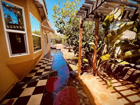 1047 Meda Ave E, Glendora, CA 91741 photo 13