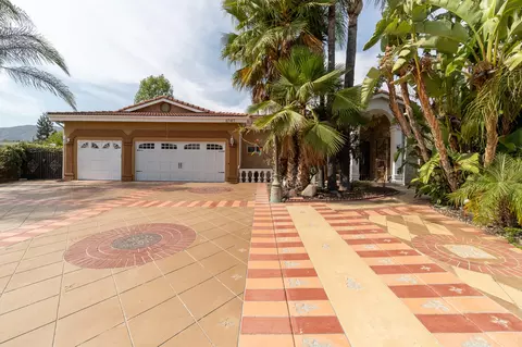 1047 Meda Ave E, Glendora, CA 91741 photo 28