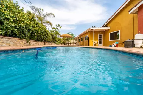 1047 Meda Ave E, Glendora, CA 91741 photo 19