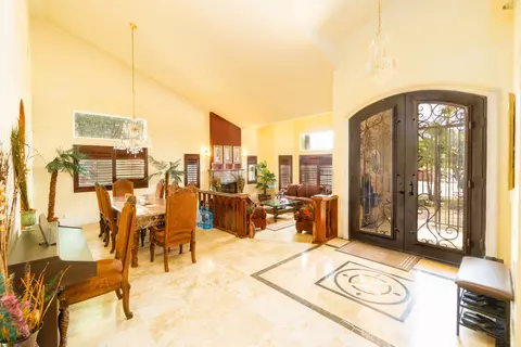 1047 Meda Ave E, Glendora, CA 91741 photo 8