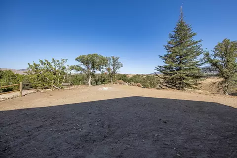 20916 Ridgeway Dr, Tehachapi, CA 93561 photo 27