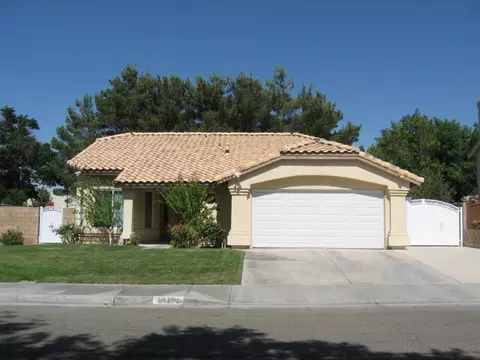 44514 Tarragon Dr, Lancaster, CA 93536 photo 1