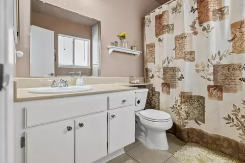 711 Trixis Ave, Lancaster, CA 93534 photo 15