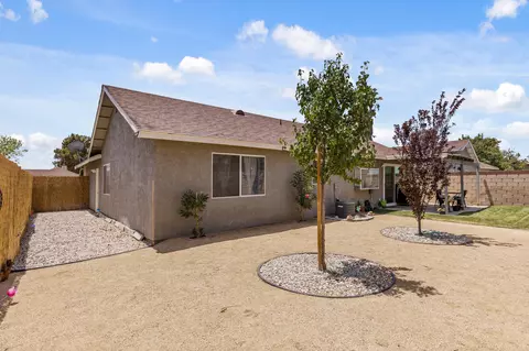 711 Trixis Ave, Lancaster, CA 93534 photo 17