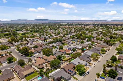 711 Trixis Ave, Lancaster, CA 93534 photo 21