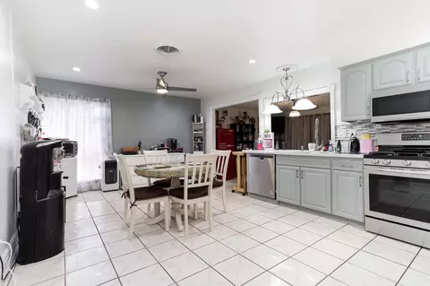 37621 28th St E, Palmdale, CA 93550 photo 8