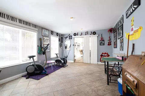 37621 28th St E, Palmdale, CA 93550 photo 5