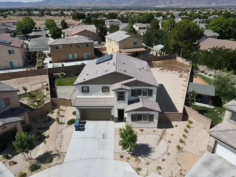 44123 Chaparral Dr, Lancaster, CA 93536 photo 4