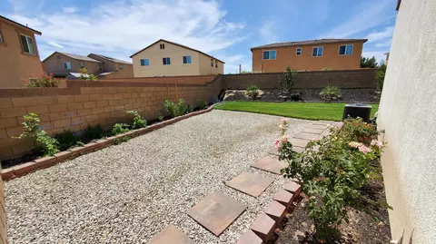 44123 Chaparral Dr, Lancaster, CA 93536 photo 43