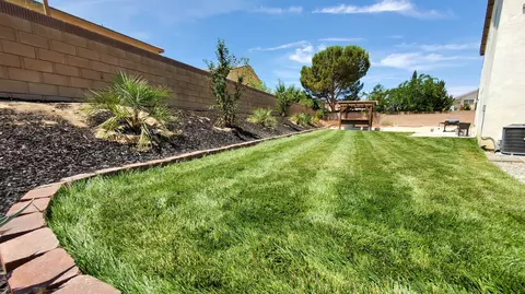 44123 Chaparral Dr, Lancaster, CA 93536 photo 49