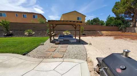 44123 Chaparral Dr, Lancaster, CA 93536 photo 51
