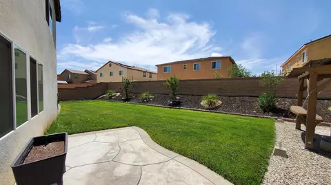 44123 Chaparral Dr, Lancaster, CA 93536 photo 48