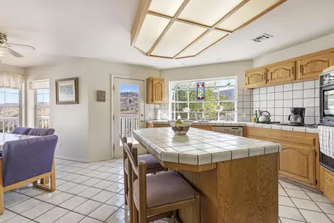 19800 Pine Ridge Dr, Tehachapi, CA 93561 photo 7