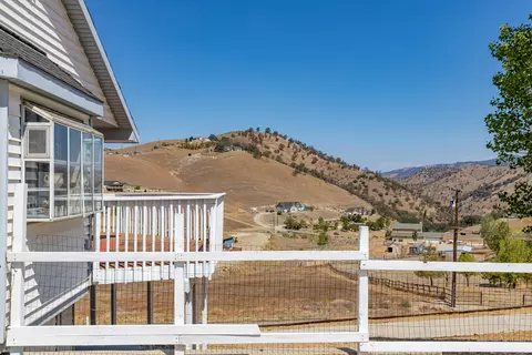 19800 Pine Ridge Dr, Tehachapi, CA 93561 photo 34