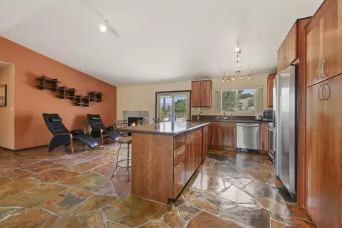 2071 Galloping Way, Acton, CA 93510 photo 11