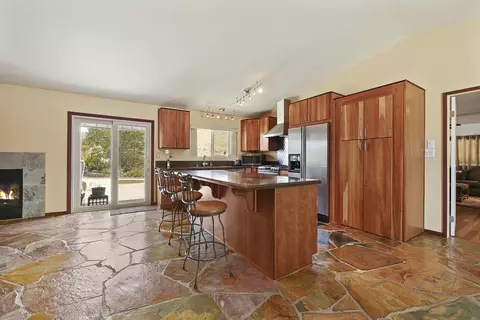 2071 Galloping Way, Acton, CA 93510 photo 6