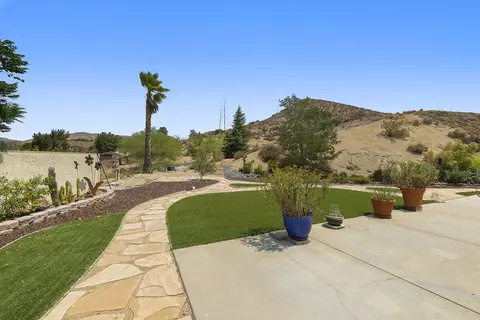 2071 Galloping Way, Acton, CA 93510 photo 27