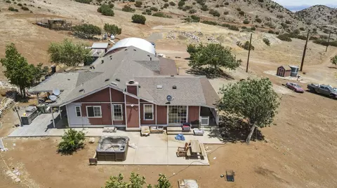35401 Sky Vista Rd, Acton, CA 93510 photo 4