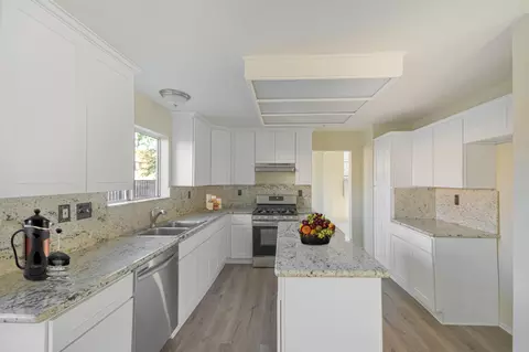 44055 Sunview Ct, Lancaster, CA 93535 photo 7
