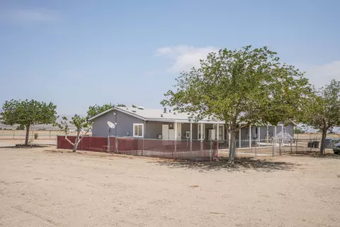 25744 La Petite Ave, Lancaster, CA 93536 photo 7