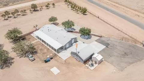25744 La Petite Ave, Lancaster, CA 93536 photo 36