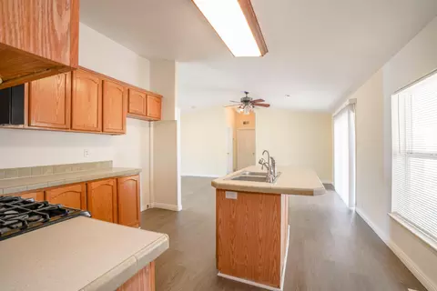 25744 La Petite Ave, Lancaster, CA 93536 photo 23