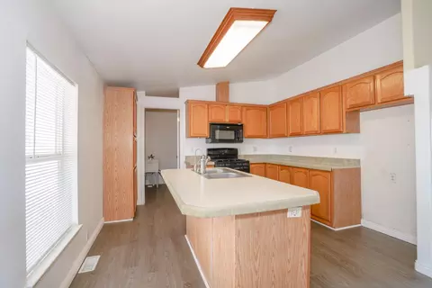 25744 La Petite Ave, Lancaster, CA 93536 photo 22