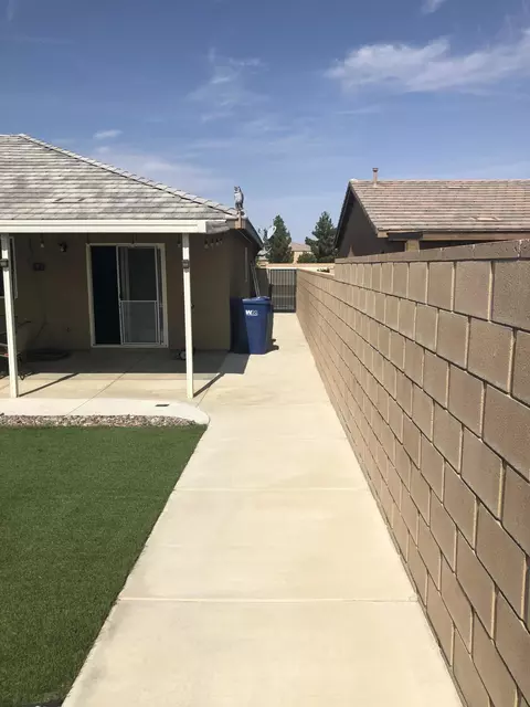 43110 33rd St, Lancaster, CA 93535 photo 20