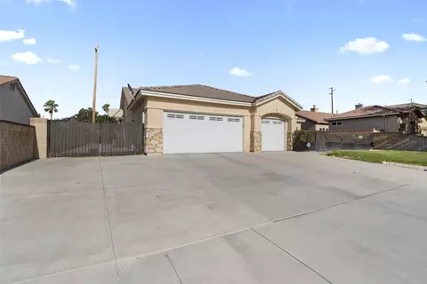 42914 Fairlee Dr, Lancaster, CA 93536 photo 31